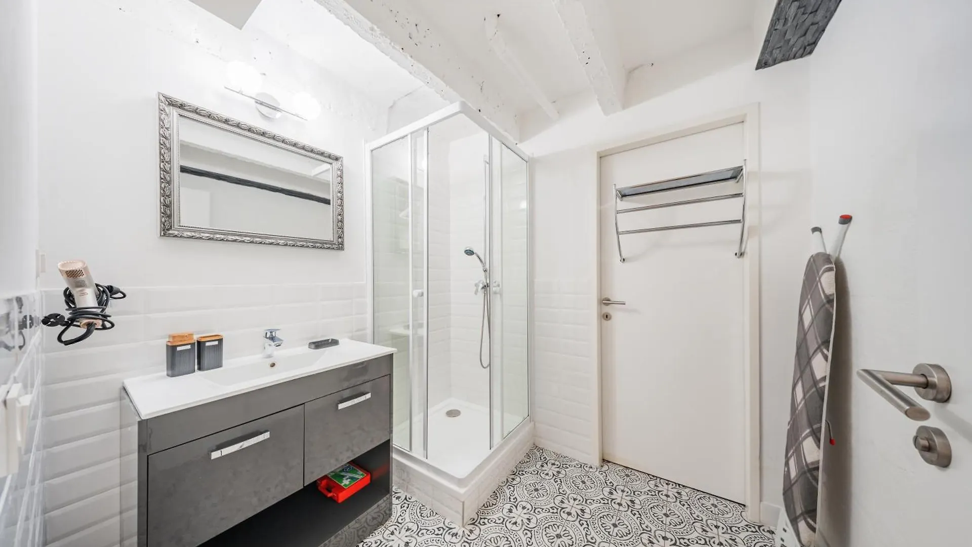 Appartamento Design Loft Im Souterrain In Top Lage Vienna 0*,  Austria